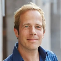 Tobias Lehmkuhl: Der doppelte Erich. Kästner im Dritten Reich - Lesung und Gespräch