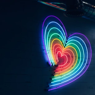 Juni 2022 - LGBTQ+ Buchtitel