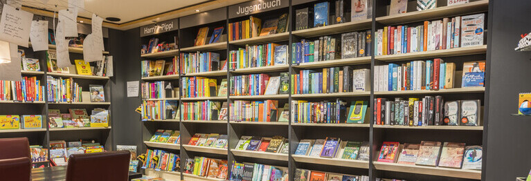 Egal ob Roman, Erzählung oder Sachbuch, ob Bestseller oder Spezialität, ob Reiseführer oder Kinderbuch, Kochbuch oder Sprachkurs - unsere Auswahl ist wirklich riesig.