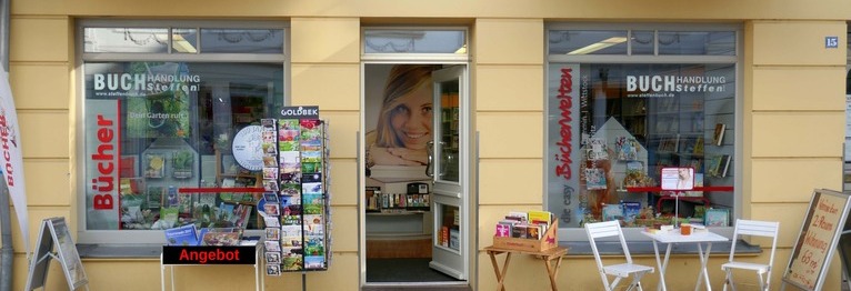 Genießen Sie den guten Service bei einer Tasse Kaffee gerne bei uns im Geschäft!