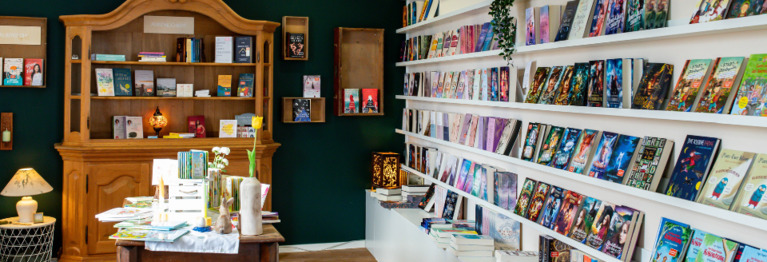 Buch nicht vorrätig? Online oder bei uns im Bücherstübchen bestellen und am nächsten Tag im Laden abholen, Mittwoch bis Freitag von 9 bis 12 Uhr und 15 bis 18 Uhr, Samstag 9-12 Uhr geöffnet.